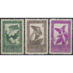Papillons timbres de Corée N° 624-626 série neuf**.