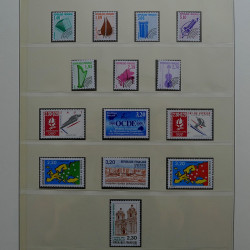 Collection timbres de France 1990-1996 neufs** en album Lindner.