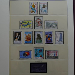 Collection timbres de France 1990-1996 neufs** en album Lindner.