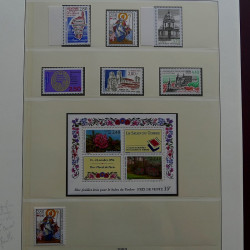 Collection timbres de France 1990-1996 neufs** en album Lindner.