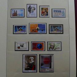 Collection timbres de France 2002-2004 neufs** en album Lindner.