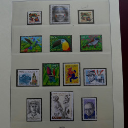 Collection timbres de France 2002-2004 neufs** en album Lindner.