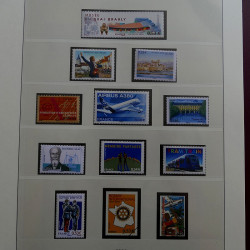 Collection timbres de France 2005-2006 neufs** en album Lindner.