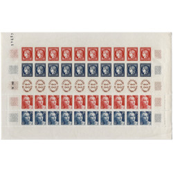 Feuillet centenaire du Timbre N°F830 neuf**.