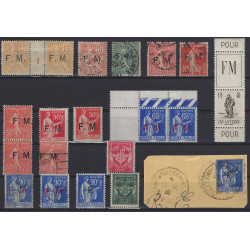 Franchise militaire sélection de timbres neufs et oblitérés.