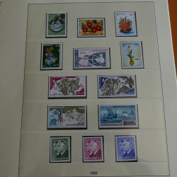 Collection timbres de Monaco 1981-1988 neufs en album Lindner.