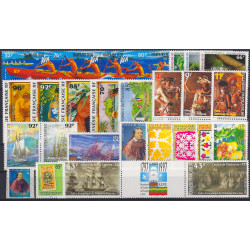 Polynésie Française lot de 27 timbres neufs** tous différents.