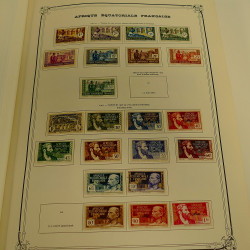 Collection timbres de colonies françaises neufs et oblitérés, volume 1.