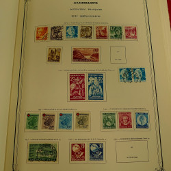 Collection timbres de colonies françaises neufs et oblitérés, volume 1.