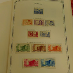 Collection timbres de colonies françaises neufs et oblitérés, volume 1.