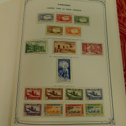 Collection timbres de colonies françaises neufs et oblitérés, volume 1.