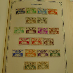 Collection timbres de colonies françaises neufs et oblitérés, volume 2.