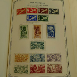 Collection timbres de colonies françaises neufs et oblitérés, volume 2.