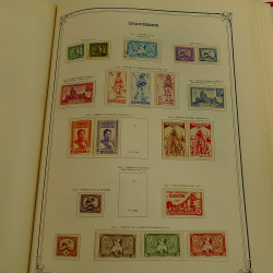 Collection timbres de colonies françaises neufs et oblitérés, volume 2.