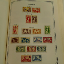 Collection timbres de colonies françaises neufs et oblitérés, volume 2.