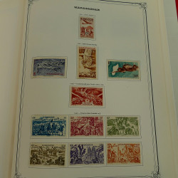 Collection timbres de colonies françaises neufs et oblitérés, volume 2.