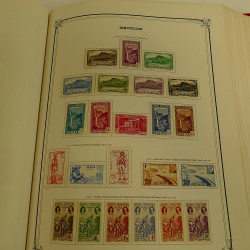 Collection timbres de colonies françaises neufs et oblitérés, volume 3.