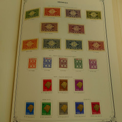 Collection timbres de colonies françaises neufs et oblitérés, volume 3.