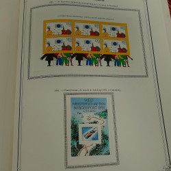 Collection timbres d'Allemagne Occidentale neufs et oblitérés en album.