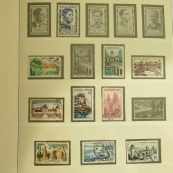 Collection timbres de France 1957-1969 en album Lindner.