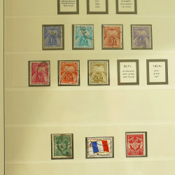 Collection timbres de France 1957-1969 en album Lindner.