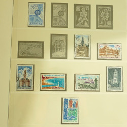 Collection timbres de France 1957-1969 en album Lindner.