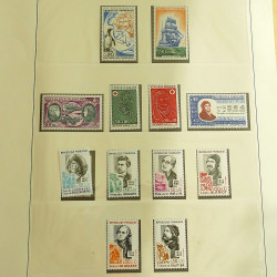 Collection timbres de France neufs 1960-1975 complet en album Lindner.