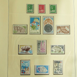 Collection timbres de France neufs 1960-1975 complet en album Lindner.