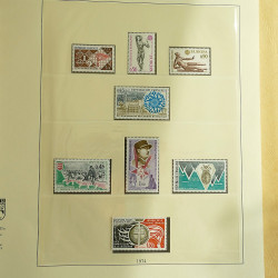 Collection timbres de France neufs 1960-1975 complet en album Lindner.