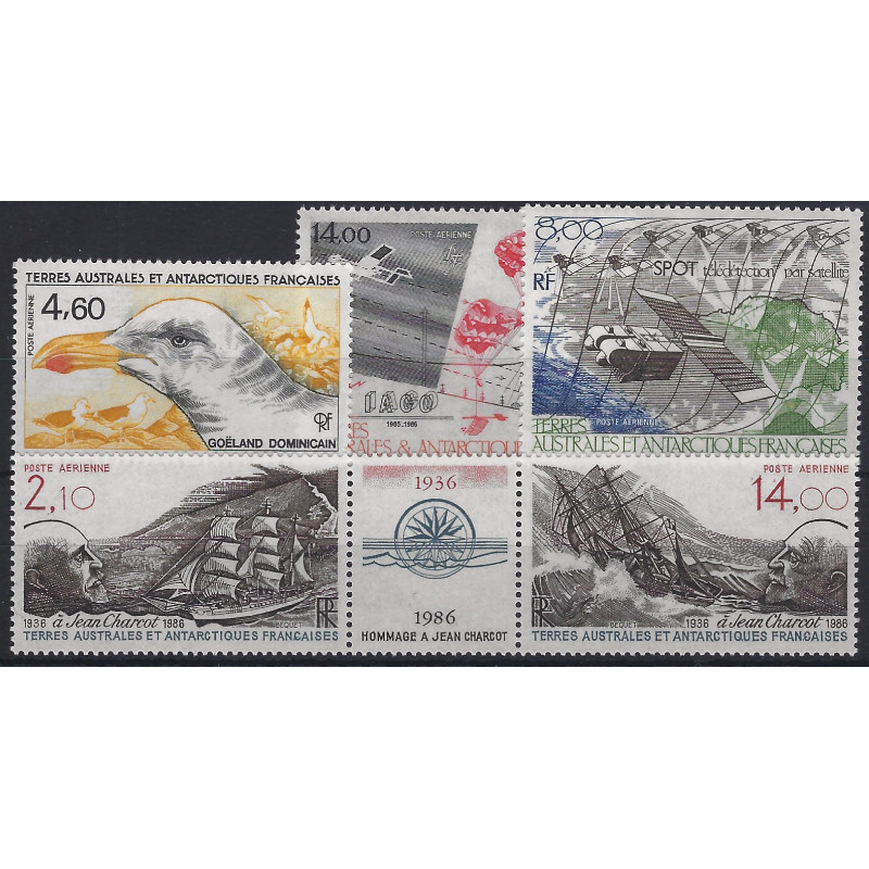 Timbres T.A.A.F. poste aérienne N°92-96 série neufs**.