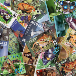 Aitutaki timbres de collection tous différents.