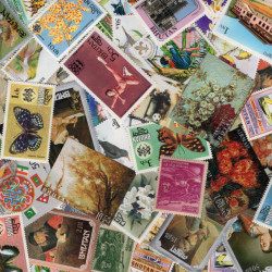 Bhoutan timbres de collection tous différents.