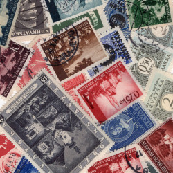 25 timbres de Croatie avant 1945 tous différents.