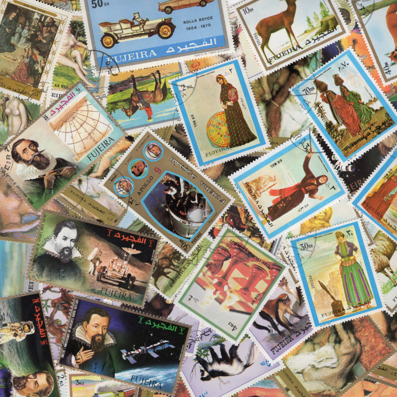 Fujaïrah timbres de collection tous différents.