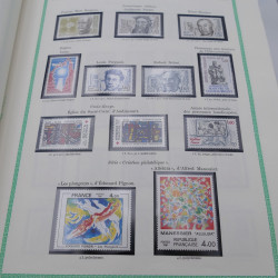 Collection timbres de France 1977-1999 neufs complet en album.