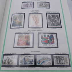 Collection timbres de France 1977-1999 neufs complet en album.