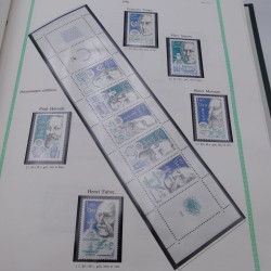 Collection timbres de France 1977-1999 neufs complet en album.