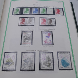 Collection timbres de France 1977-1999 neufs complet en album.