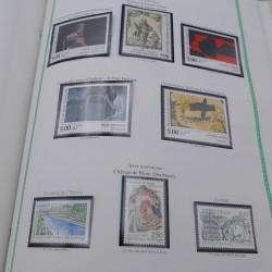 Collection timbres de France 1977-1999 neufs complet en album.