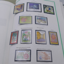 Collection timbres de France 1977-1999 neufs complet en album.