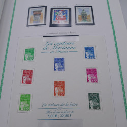 Collection timbres de France 2000-2008 neufs complet en album.