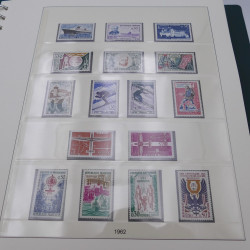 Collection timbres de France 1949-1962 neuf** complet en album.