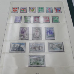 Collection timbres de France 1949-1962 neuf** complet en album.