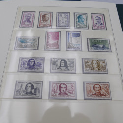 Collection timbres de France 1949-1962 neuf** complet en album.