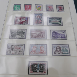 Collection timbres de France 1949-1962 neuf** complet en album.