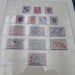 Collection timbres de France 1949-1962 neuf** complet en album.