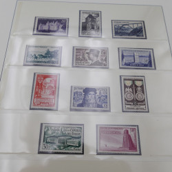 Collection timbres de France 1949-1962 neuf** complet en album.