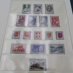 Collection timbres de France 1949-1962 neuf** complet en album.