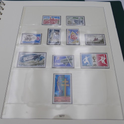 Collection timbres de France 1974-1981 neuf** complet an album.