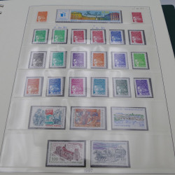 Collection timbres de France 1989-1997 neuf** complet en album.